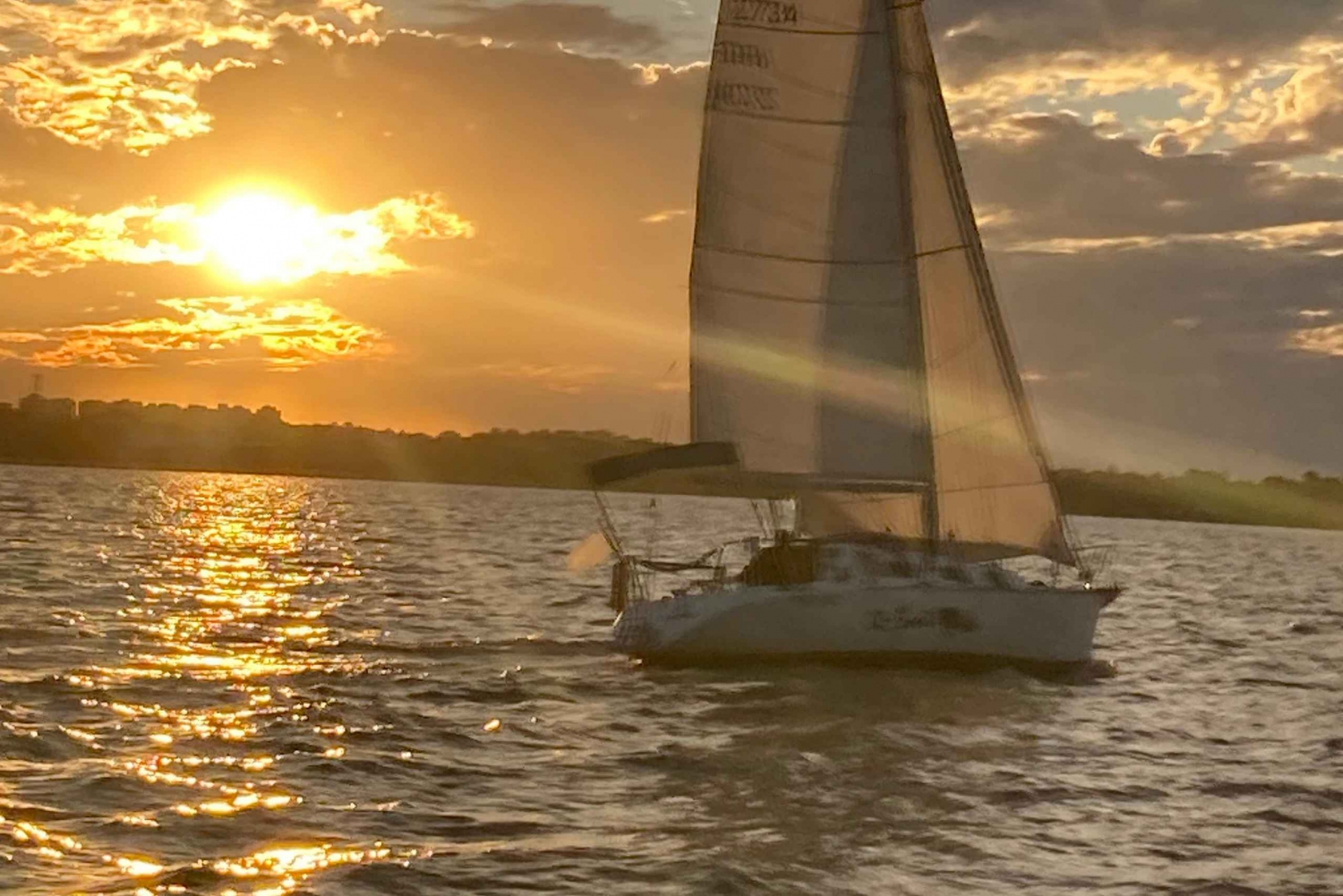 Buenos Aires: Purjehdus, erityinen näkymä kaupunkiin ja ruoka aluksella