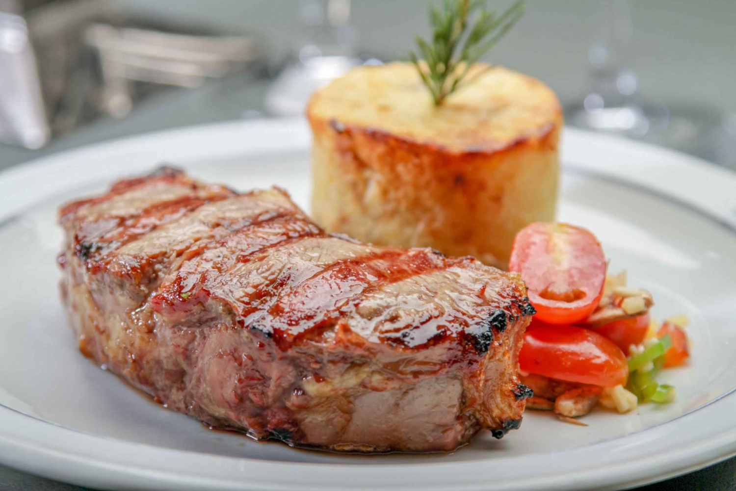 Buenos Aires: Tango Show at Tango Porteño & Optional Dinner