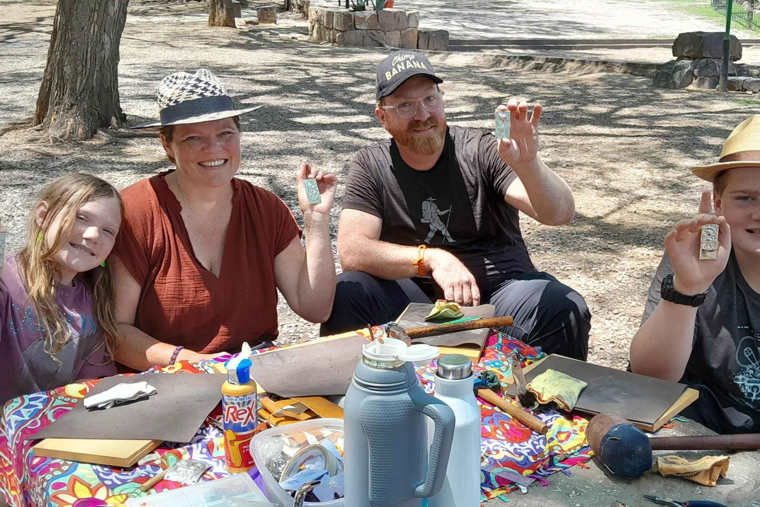 Salta by: Verksted for alpakka- og lærhåndverk under åpen himmel!