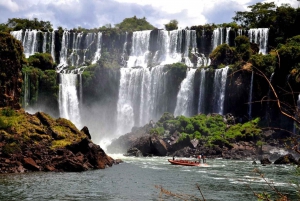 Buenos Aires: Iguazú-vandfaldene med bådtur og valgfri flyvning