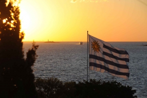 Von Buenos Aires aus: Colonia Fähre Tickets und optionale Tour