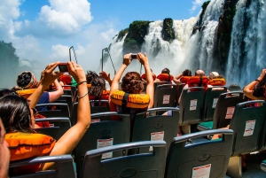 Puerto Iguazú: Tur til Iguazu-fossene med jeeptur og båttur