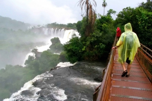 Puerto Iguazú: Tur til Iguazu-fossene med jeeptur og båttur