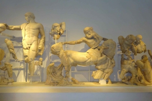 4-Day Tour of Mycenae, Epidaurus, Olympia, Delphi & Meteora