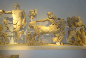 4-Day Tour of Mycenae, Epidaurus, Olympia, Delphi & Meteora