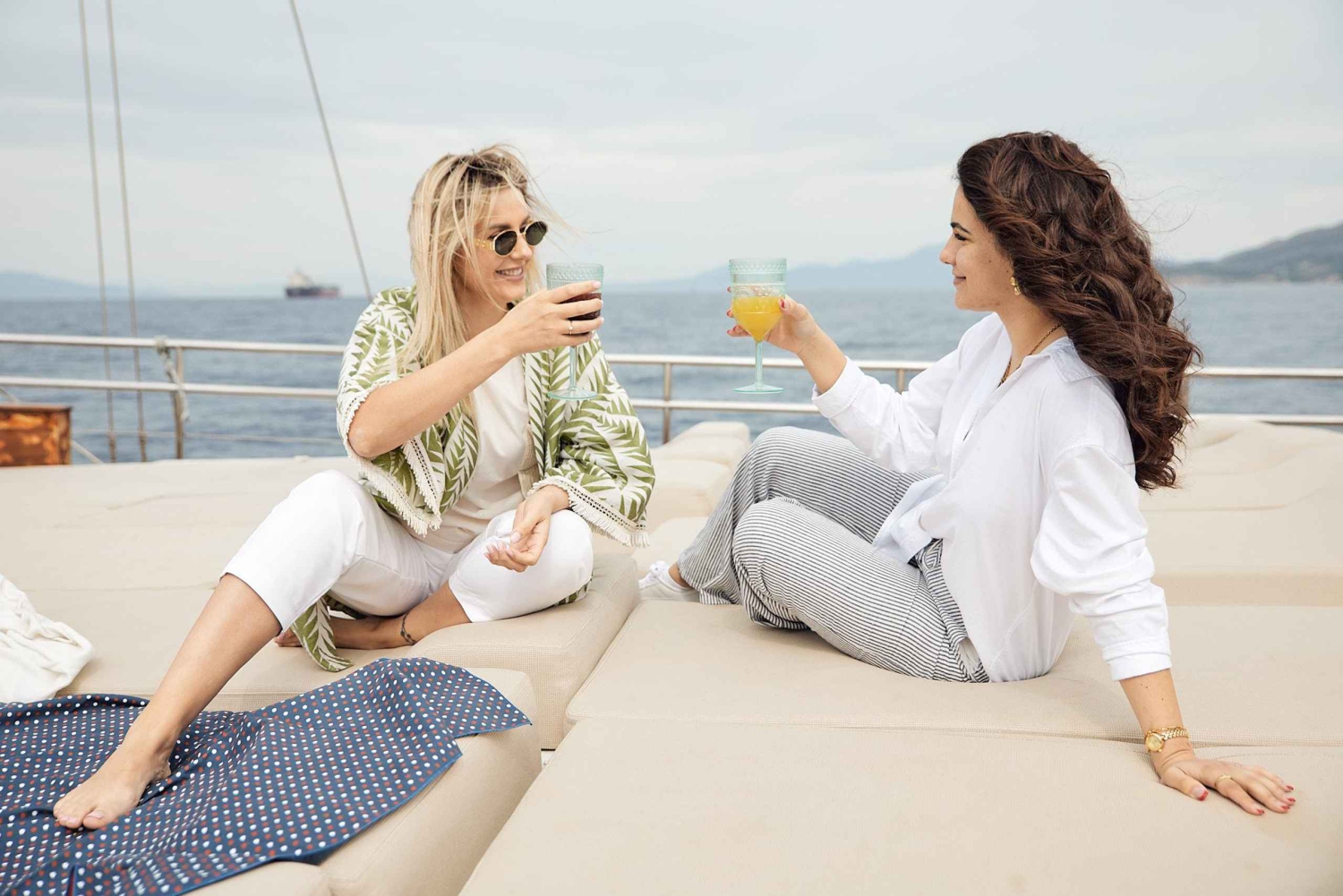 Ateenan 1 päivän 4 saaren risteily: Agistri, Aegina, Metopi, Salamina