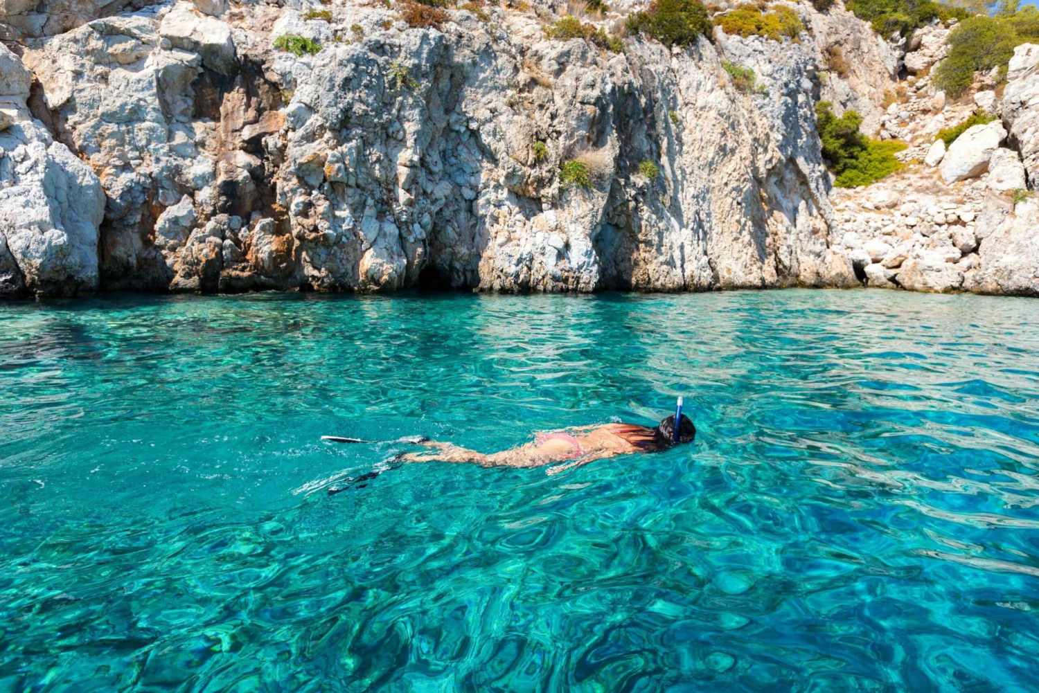 Athens: Aegina, Agistri & Metopi Swimming Cruise with lunch