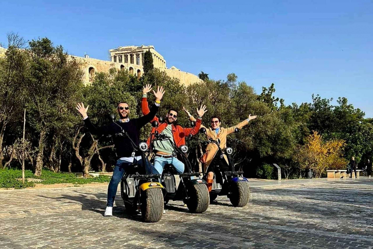 Athens: Premium Guided E-Scooter Tour in Acropolis Area