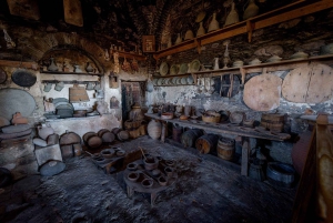 Athens: Meteora Monasteries & Caves Day Trip & Lunch Option