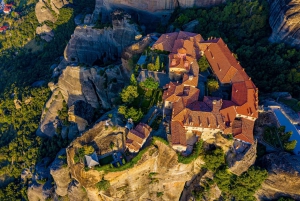 Athens: Meteora Monasteries & Caves Day Trip & Lunch Option