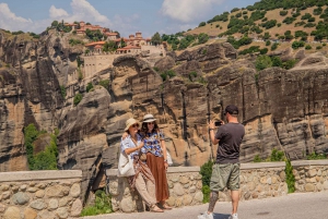 Athens: Meteora Monasteries & Caves Day Trip & Lunch Option