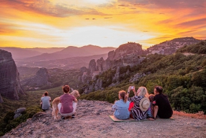 Athens: Meteora Monasteries & Caves Day Trip & Lunch Option