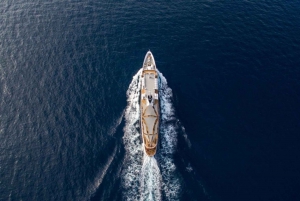 Афины: Круиз по Сароническим островам с VIP-местами и обедом