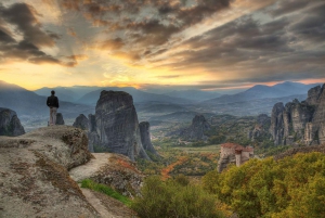 From Athens: 3-Days Meteora with small size local tours