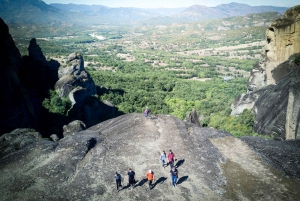 From Athens: 3-Days Meteora with small size local tours