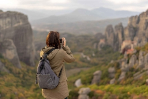 From Athens: 3-Days Meteora with small size local tours