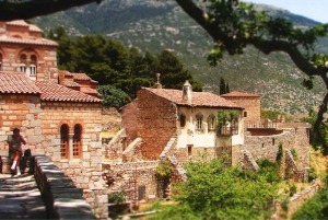 From Athens: Delphi Full-Day Tour