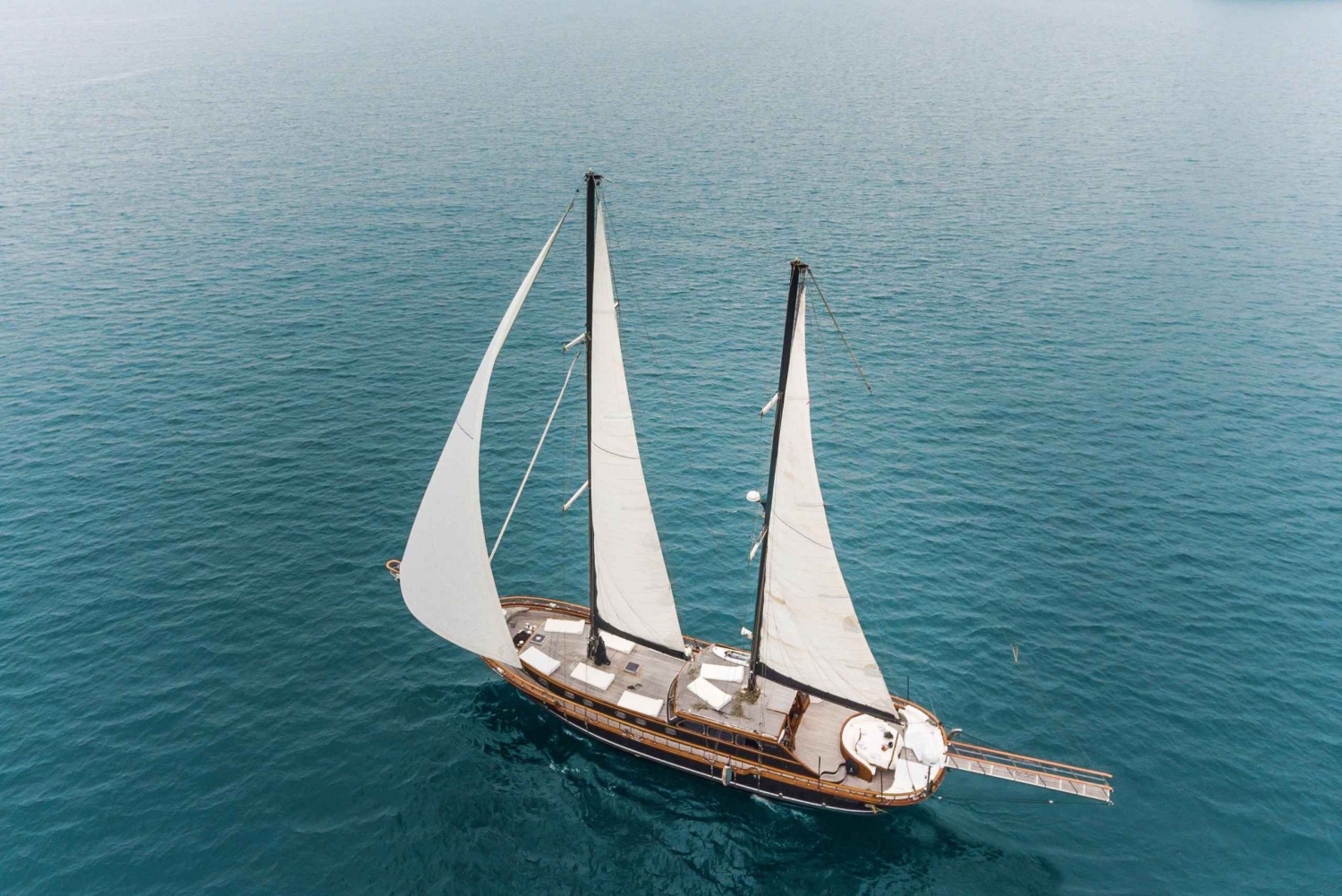 Athen: Agistri, Metopi & Aegina Kreuzfahrt mit Mahlzeiten & Getränken