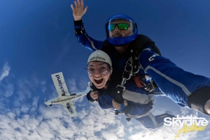 Auckland: Tandemfallschirmsprung aus 13000, 16000 oder 18000 Fuß Höhe