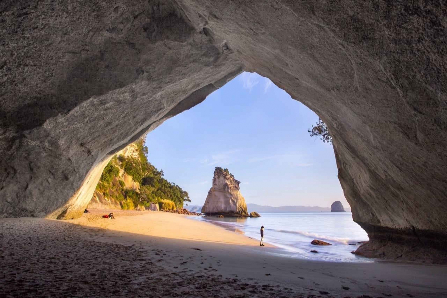 Cathedral Cove & Hot Water Beach Private Tour From Auckland