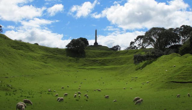 Maungakiekie / One Tree Hill