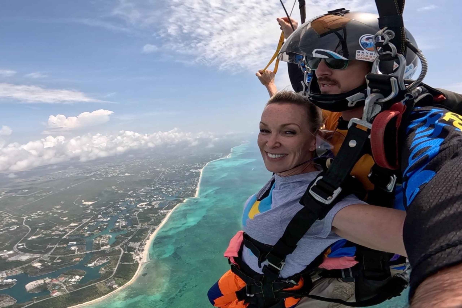 Freeport: Skydiving over the Bahamas