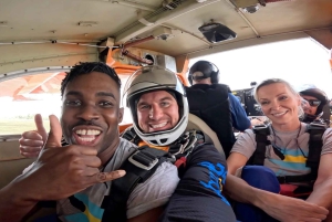 Freeport: Skydiving over the Bahamas