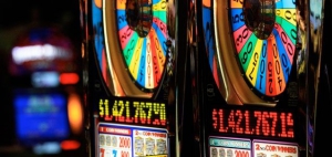 Slot Machine, Grand Bahama