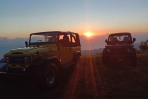 Mount Batur: Private Sunrise Jeep Tour & Natural Hot Spring