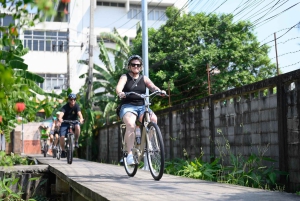 Bangkok: Bike and Canal Boat Tour with Lunch