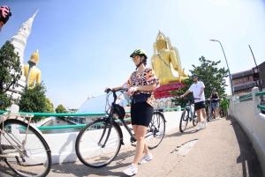 Bangkok: Bike and Canal Boat Tour with Lunch