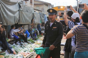 Bangkok: Damnoen Saduak Market and Maeklong Railway Market