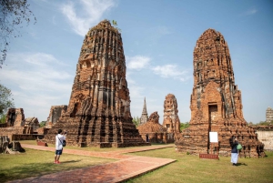 From Bangkok: Ayutthaya Historical Park Guided Day Trip