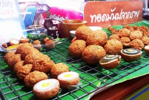 From Bangkok: Chachoengsao Tour and Bang Pakong River Cruise