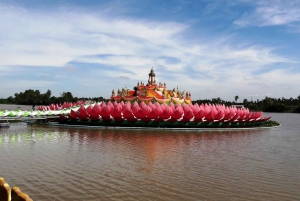 From Bangkok: Chachoengsao Tour and Bang Pakong River Cruise