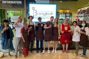 Summer Foodie Paradise: Discover Bangkok's Street Food Scene