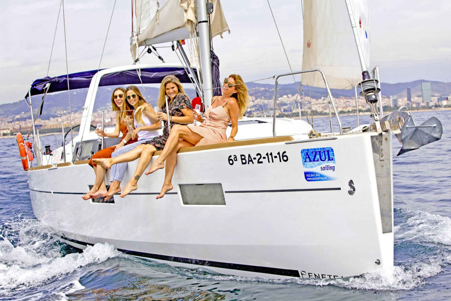 Barcelona 2-godzinny rejs po Morzu Śródziemnym z przekąskami i napojami