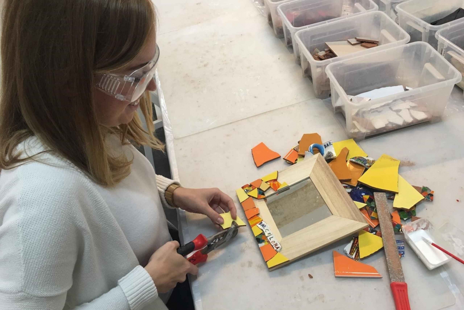 Barcelona: Zajęcia z mozaiki w Trencadís - poznaj technikę Gaudiego