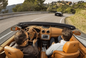 City tour de 90 minutos em supercarros por Barcelona até ao Monte Tibidabo