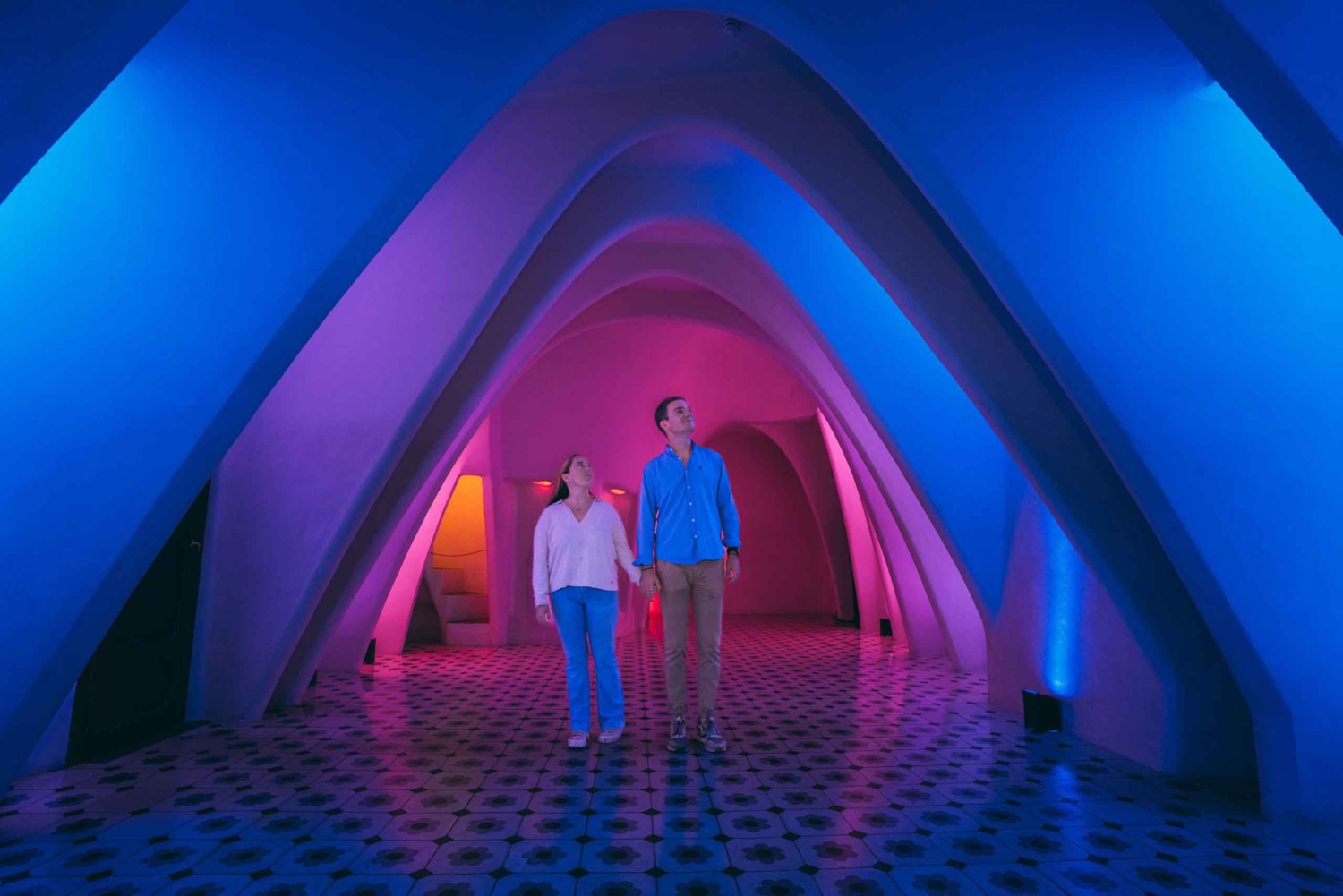 バルセロナ：カサ・バトリョ「冬の夜」体験