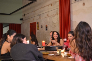 バルセロナ：地元シェフと一緒にカタルーニャ風タパスを味わいましょう