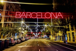 バルセロナ：クリスマスライトと隠れた街並みを巡るウォーキングツアーをご案内します