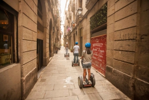 Barcelona: Old Port and Gothic Quarter Guided Segway Tour
