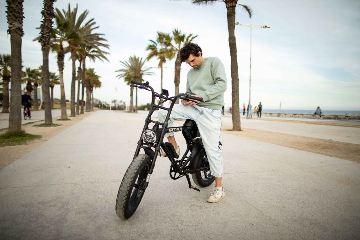 Barcelona: Private E-Fatbike Tour with Local Guide