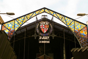 Destaques: Sagrada Família, Parque Güell, Montjuïc e Bairro Gótico