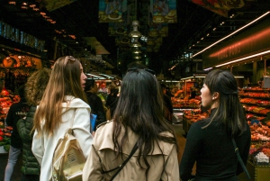 Destaques: Sagrada Família, Parque Güell, Montjuïc e Bairro Gótico