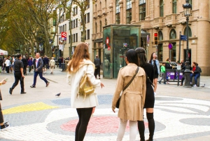 Destaques: Sagrada Família, Parque Güell, Montjuïc e Bairro Gótico