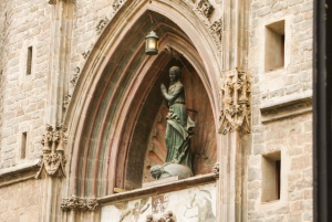 Destaques: Sagrada Família, Parque Güell, Montjuïc e Bairro Gótico