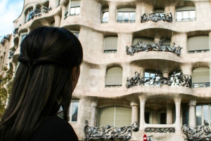 Destaques: Sagrada Família, Parque Güell, Montjuïc e Bairro Gótico