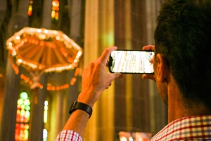 Destaques: Sagrada Família, Parque Güell, Montjuïc e Bairro Gótico